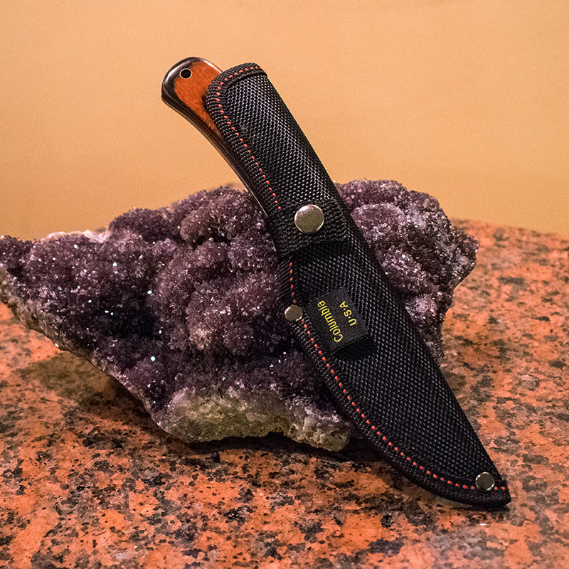 Висок клас компактен ловен нож SANJA K-91 BROWN CLASSIC, стомана 440C