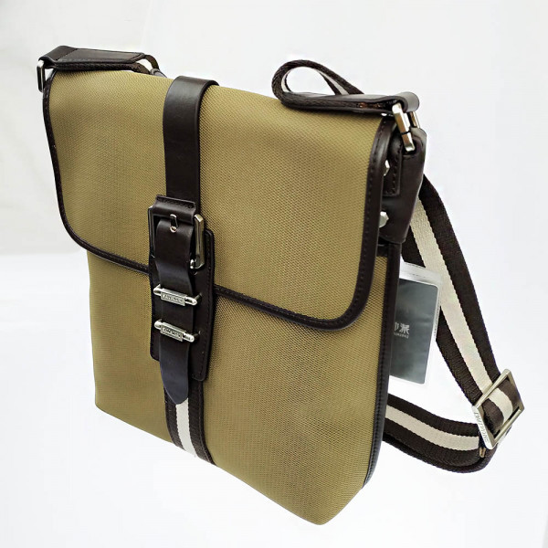 Удобна текстилна чанта за през рамо 1214003, с 4 джоба и метални дръжки с кожена закопчалка за удобство в дланта
