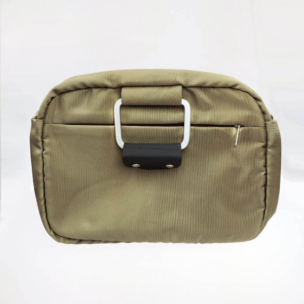 Удобна текстилна чанта за лаптоп 13" 2256, с 2 джоба и метални дръжки с кожена закопчалка за удобство в дланта