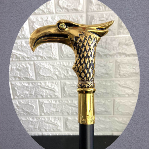 Елегантен и стилен бастун с кинжал и метална дръжка с глава на златен орел SW-18, BFO