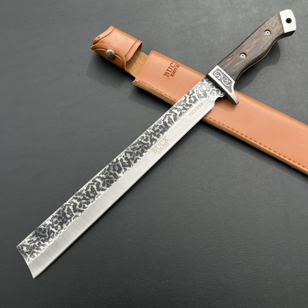 Огромен ловен нож BUCK PARANG FULTANG с ръчно обковано острие, дървена дръжка и калъф