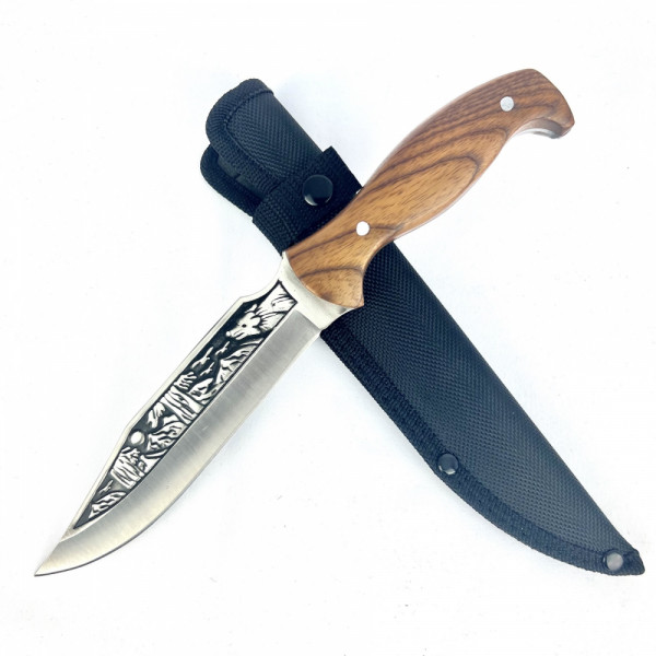 Ловен нож ВОЛК, фултанг, стомана 65х13, дръжка орех, полутвърда карбонова кания