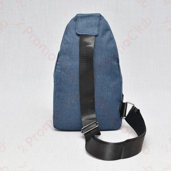 Практична спортна чанта за през рамо с отвор за слушалки - SPORT BLACK 3235