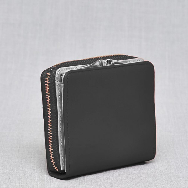 Красиво и елегантно дамско портмоне от еко кожа 02438 BLACK