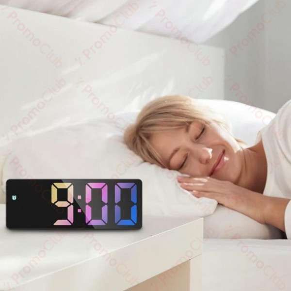Дигитален цветен  LED часовник GH0725 - аларма, светещ