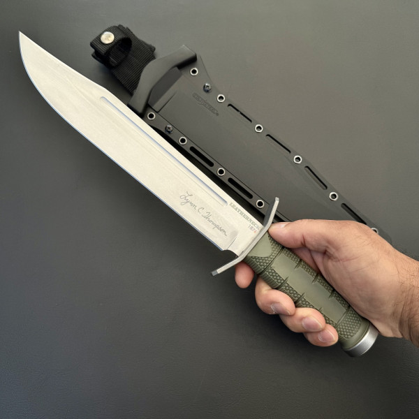Огромен боен нож Cold Steel Leatherneck Bowie Lynn Thompson Signature CS39LSFCAA, стомана D2, , дръжка  Kray-Ex, кания Secure-Ex