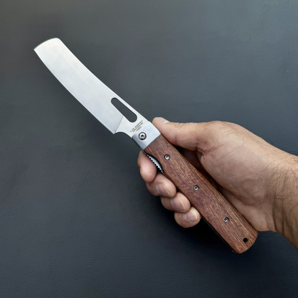 Голям сгъваем къмпинг нож Magnum Outdoor Cuisine III by Boker, стомана 7Cr17MoV, дръжка от американски лешник