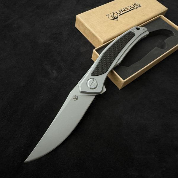 Премиум сгъваем нож URSUS Line GREY от прахова стомана Cromax PM, дръжка титан и карбон