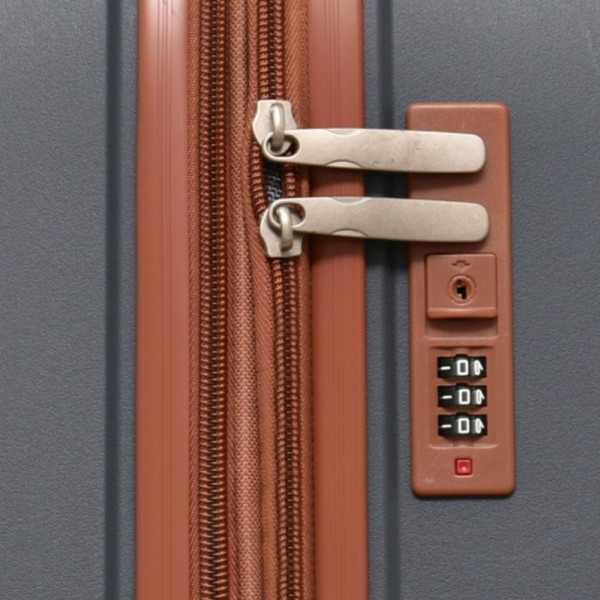 Стилен комплект от 2 броя куфари DARK BLUE  - малък и среден, авиокуфари от полипропилен - 2007-1 - тъмно синьо