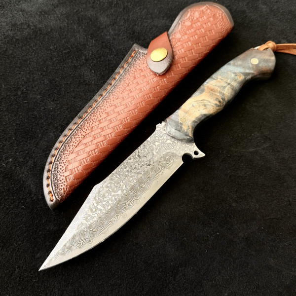 Масивен немски ловен нож Der HUNT 674 DAMASKUS, стомана VG10 67 слоя, дръжка махагон, кожена кания телешки бланк