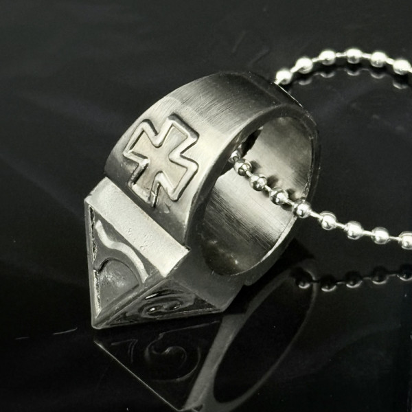 Метален пръстен TEMPLAR CROSS за самозащита, с верижка, Ф21 мм
