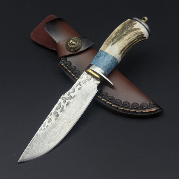 Японски ловен нож MYATO LION 35 DAMASK, стомана VG10, 67 слоя ламинат, кания от телешка кожа